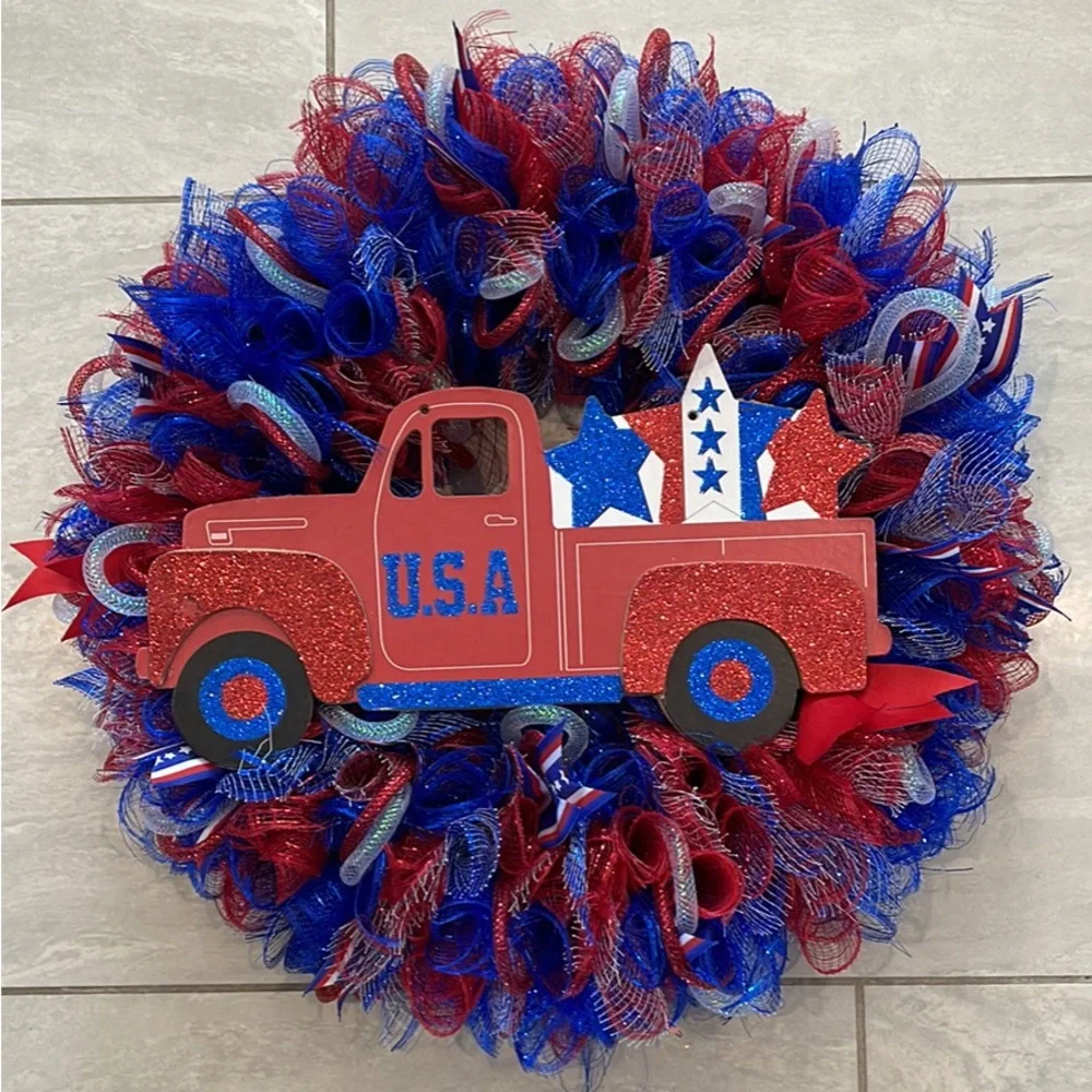 New 4th of July patriotic 20” wreath